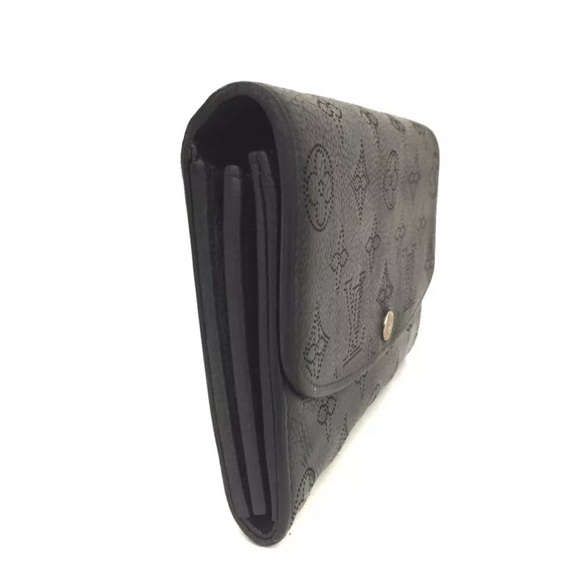 LOUIS VUITTON Mahina Portefeuille Iris Leather Long Bifold Wallet - Picture 4 of 8